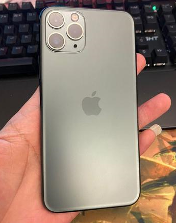 栖霞苹果维修点分享iPhone 11 Pro黑屏小众故障解析 